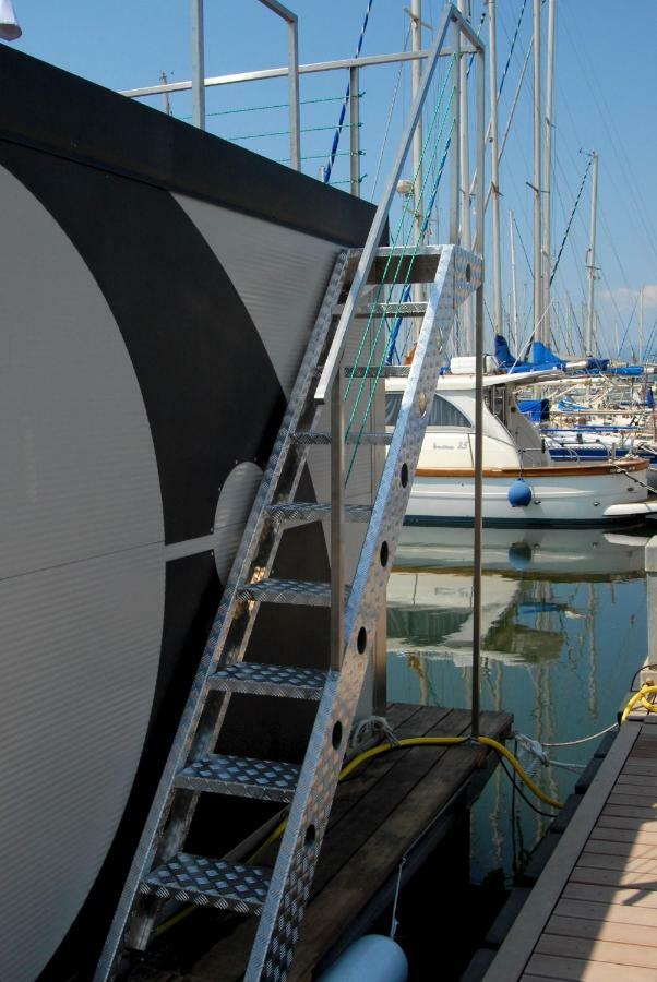 House Boat Luxury Cagliari Hotel Luaran gambar